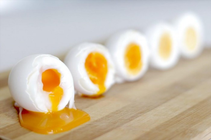 Время варки перепелиных яиц в смятку - до 2 минут.