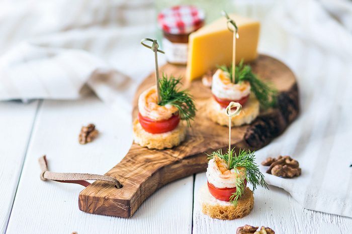 canape Pyramid from tomatoes in shrimp