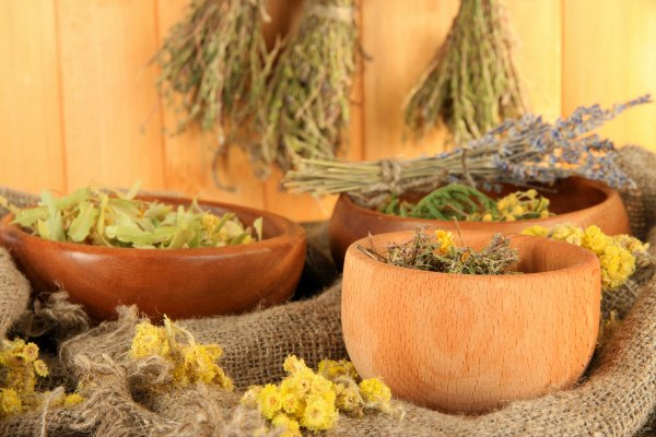 herbs-in-bowls-stock-photo