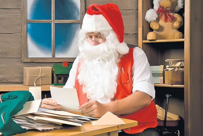 Деду Морозу приходит огромное количество писем