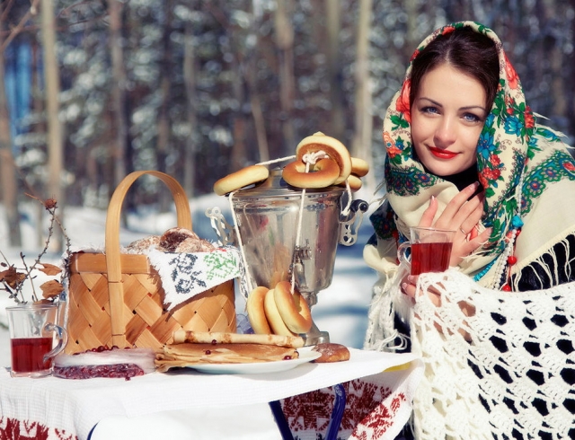 Еще во времена Киевской Руси Масленица считалась радостным и всеобщим праздником, всегда сопровождавшаяся перезвоном колокольчиков на тройках и вкусными блинами