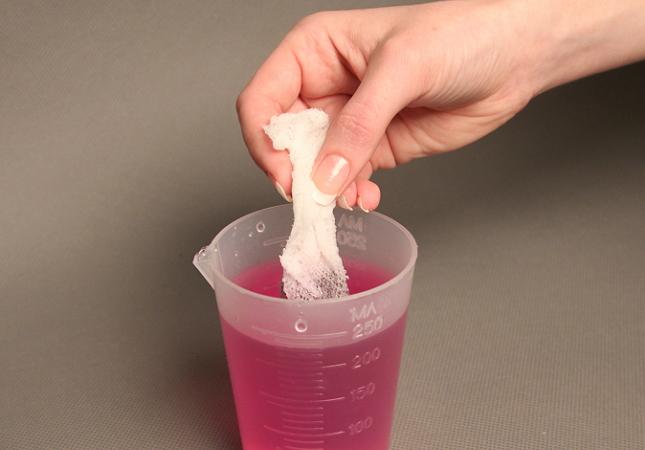 Processing pepper seeds before planting on seedlings