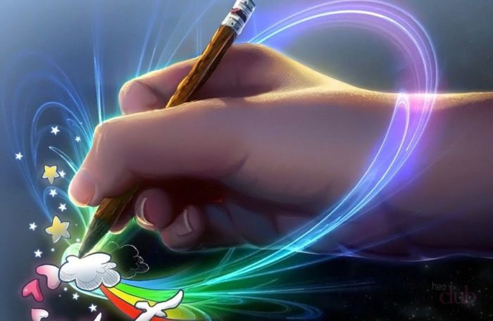 la matita magica scrive i desideri della ragazza nel momento giusto nel nuovo anno o nella notte di Natale