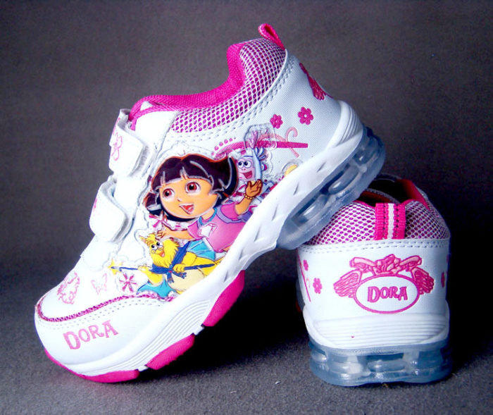 Female-child-shoes-dora-rose-pink-small-child-with-light-flasher-shoes-casual-shoes