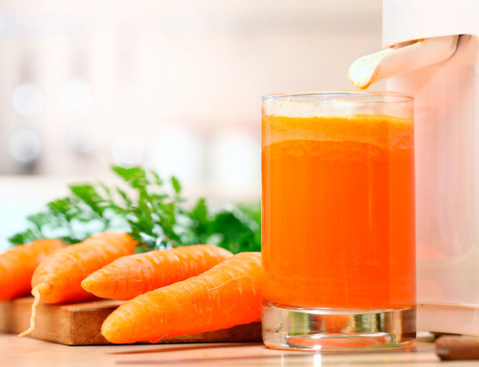 свежевыжатый сок моркови для компрессов на брови