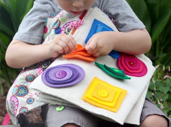 идеи интересных игрушек своими руками для детей до 2 лет, фото 6