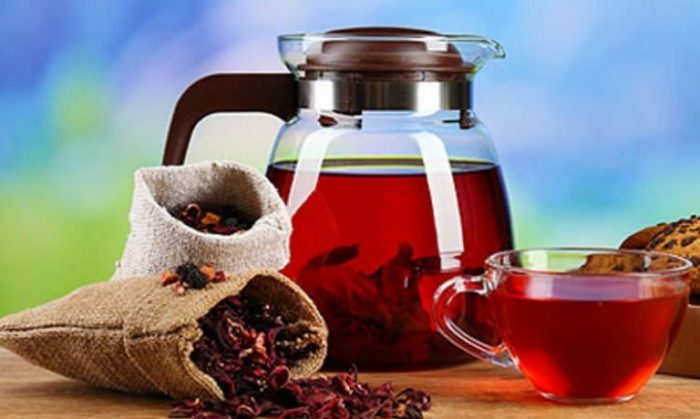 È possibile aumentare la pressione sanguigna usando la carcata del tè?