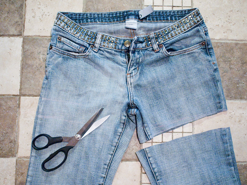 Как сделать юбку-шорты из джинсов: раскройка
