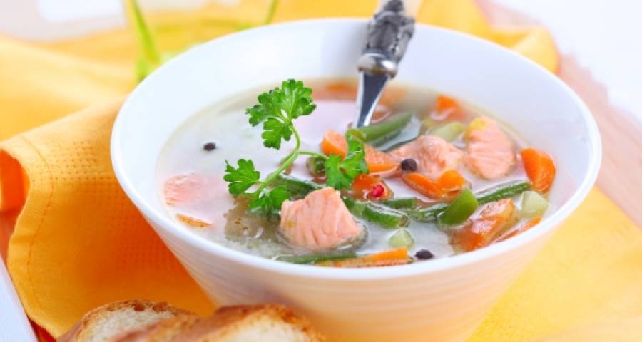 Supa pentru copii: o rețetă într-un aragaz lent