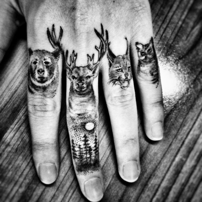 Черно-белые изображения животных на пальцах