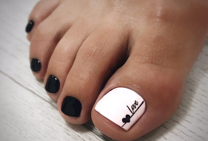 White Pedicure: Ideas for Lovers Day for 2022