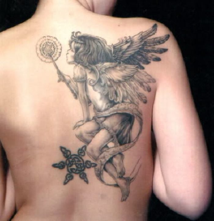 Татуировка для девушек на спине - фея