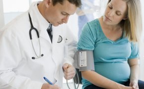 Низкое давление при беременности: симптомы, признаки, причины, лечение. Как повысить давление беременной?